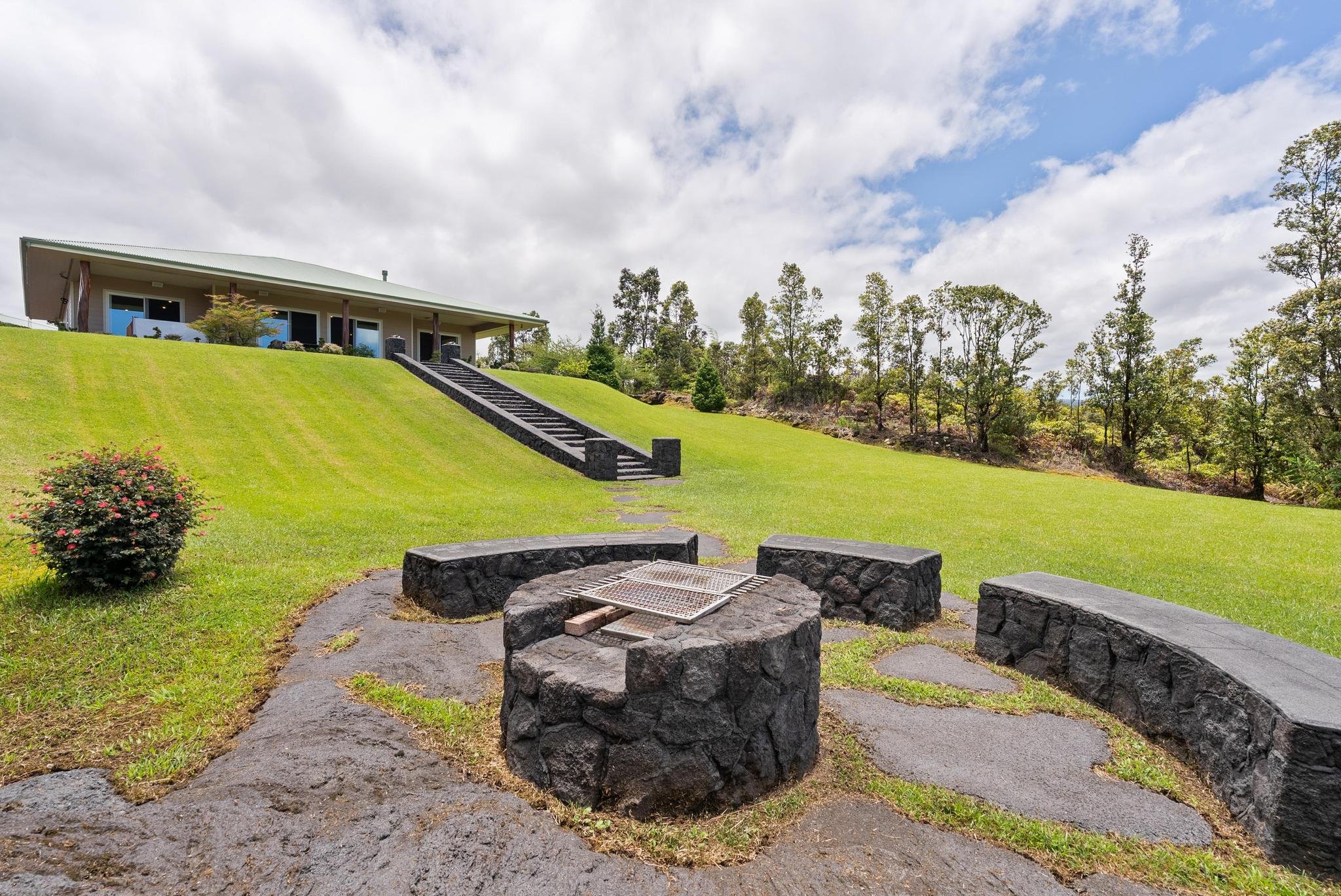 3331 KAUMANA DRIVE