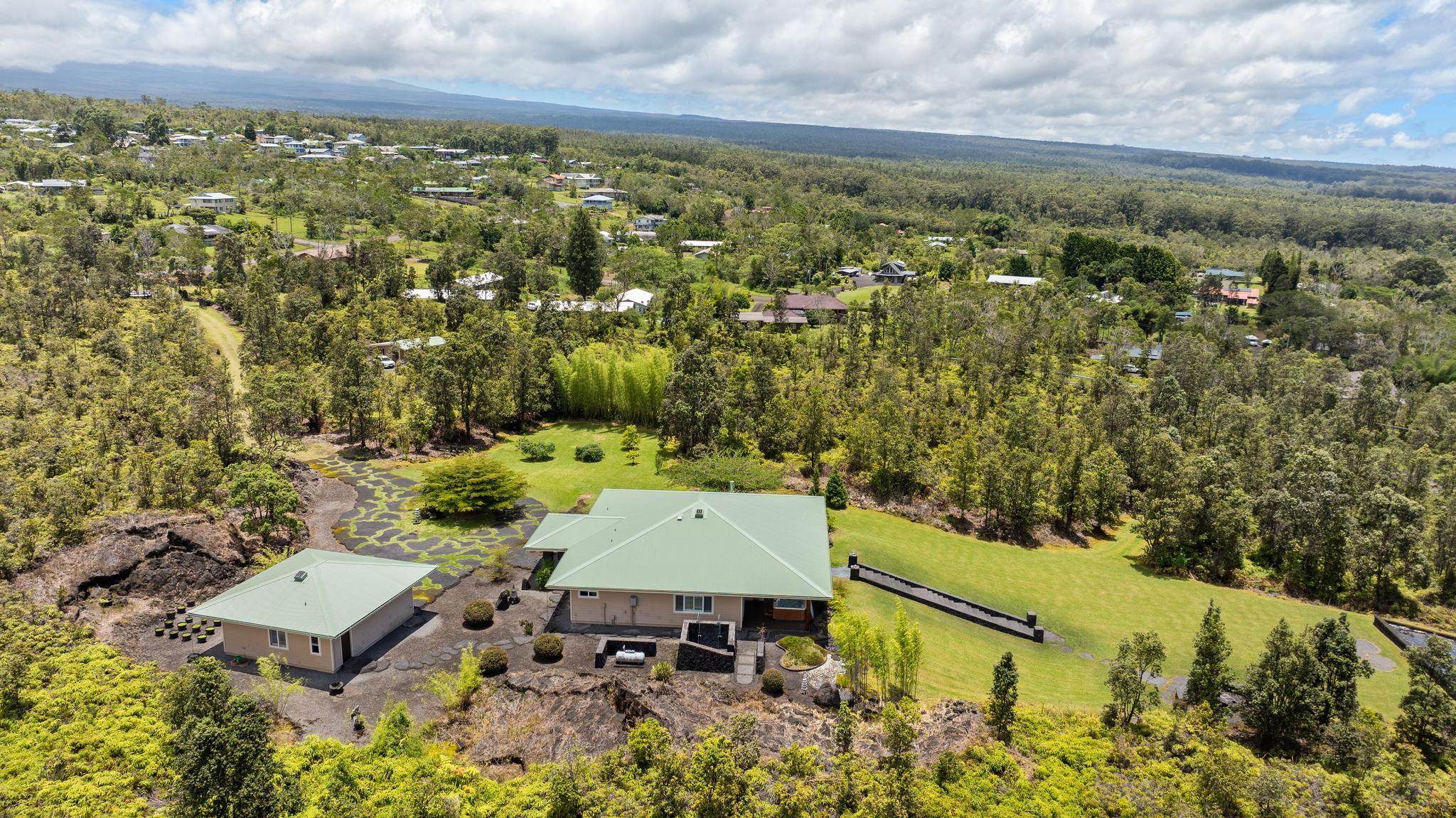 3331 KAUMANA DRIVE