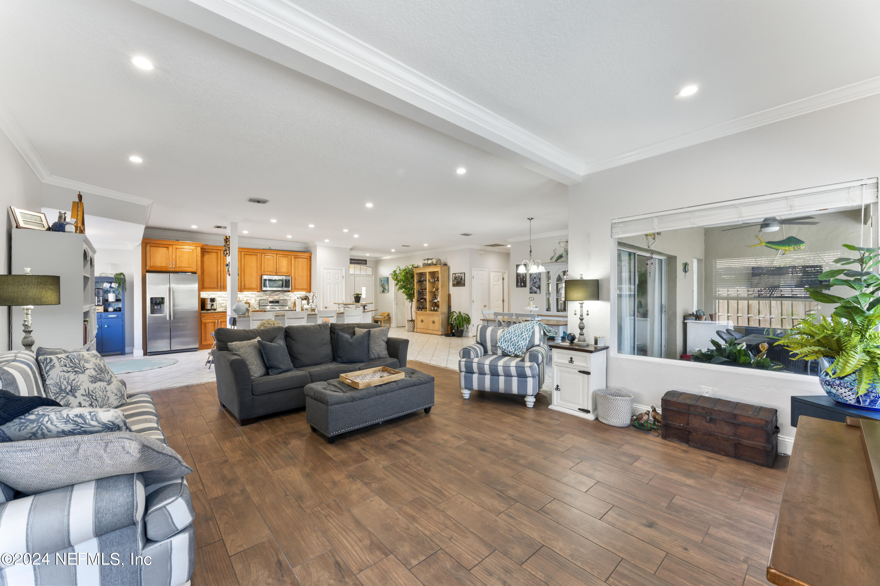 161 LONDON Drive