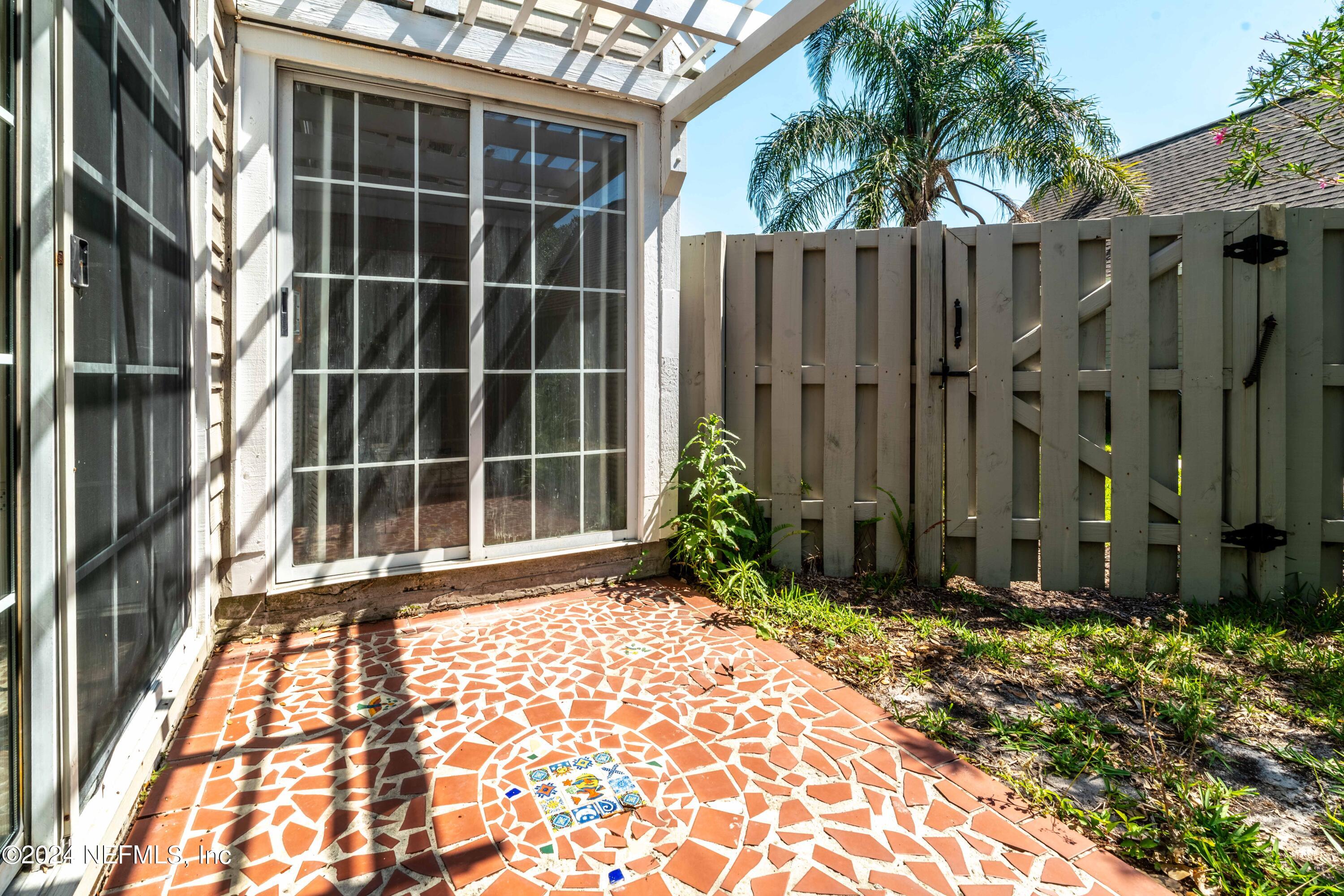 133 OCEAN HOLLOW Lane