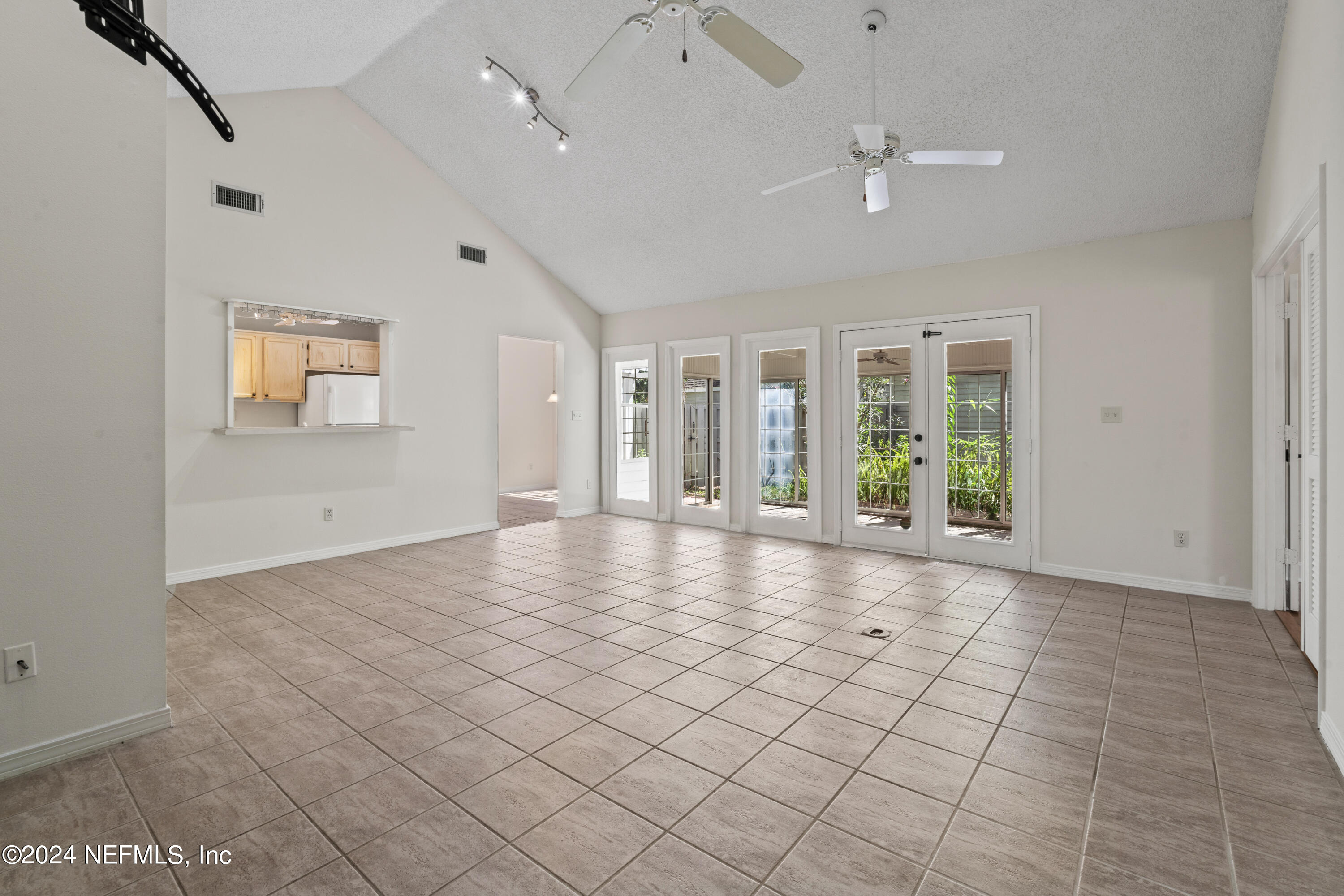133 OCEAN HOLLOW Lane