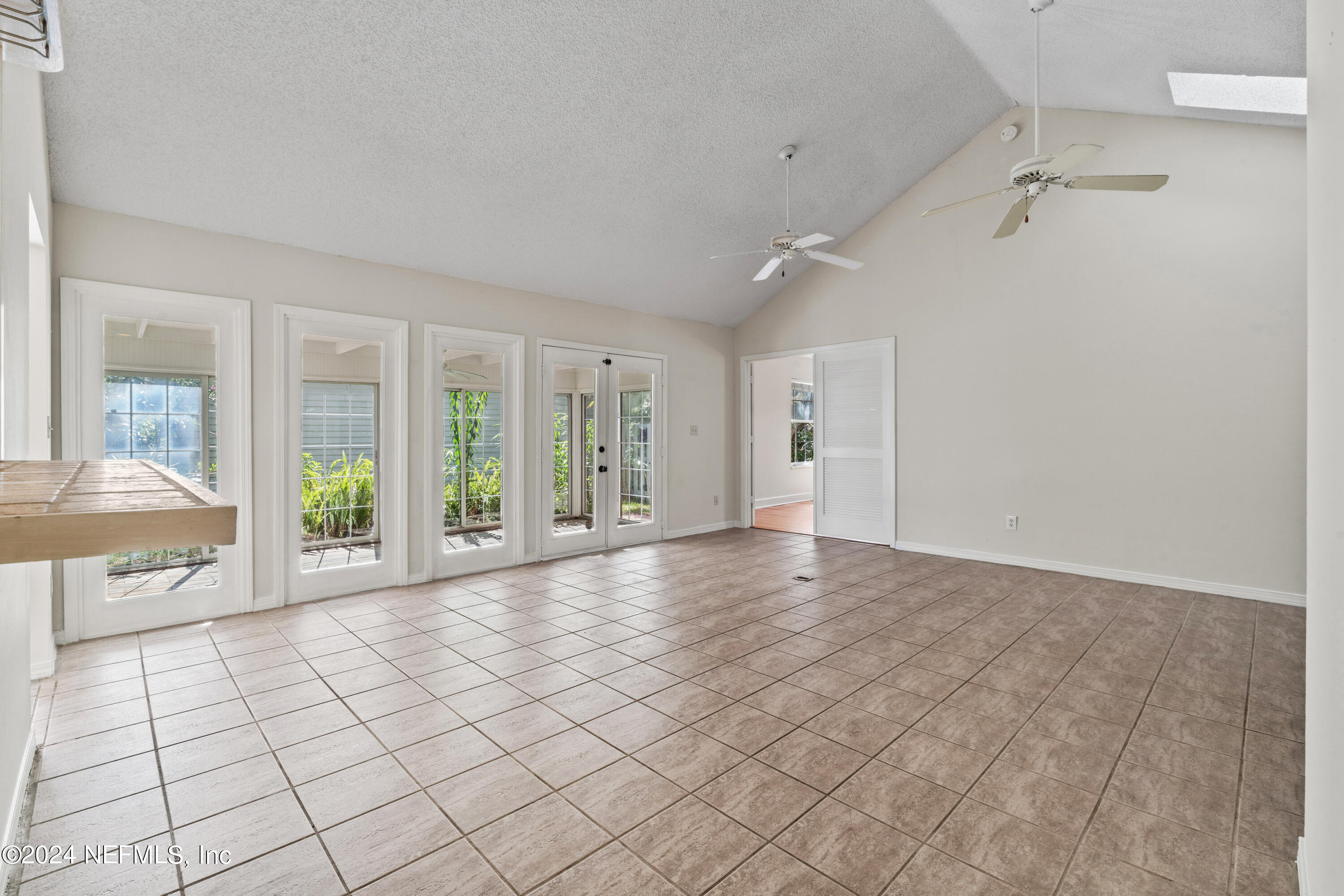 133 OCEAN HOLLOW Lane