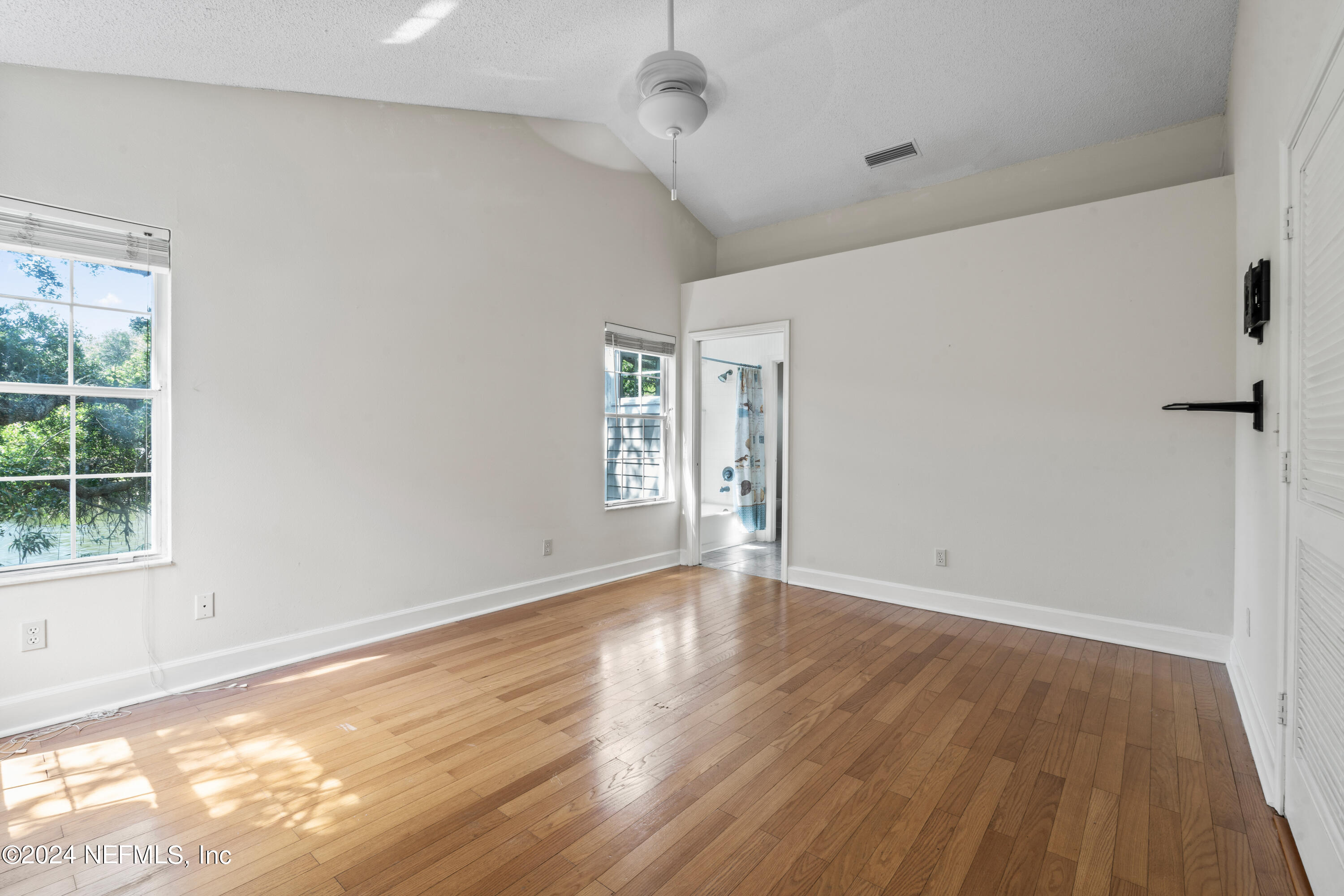 133 OCEAN HOLLOW Lane