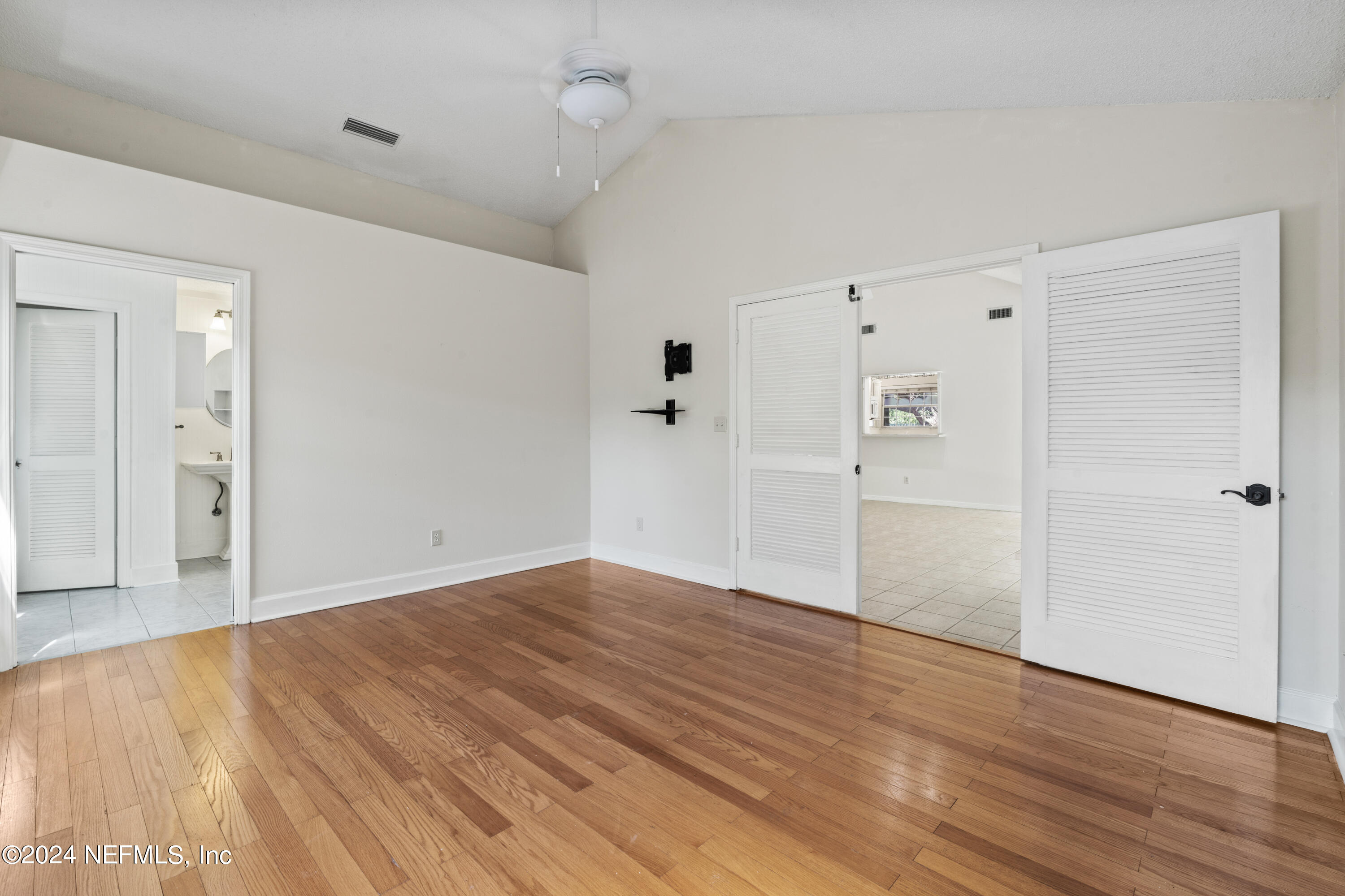 133 OCEAN HOLLOW Lane