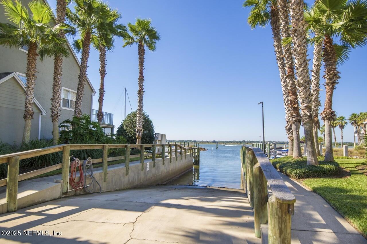 110 OCEAN HOLLOW Lane 116, St. Augustine Unit: 116