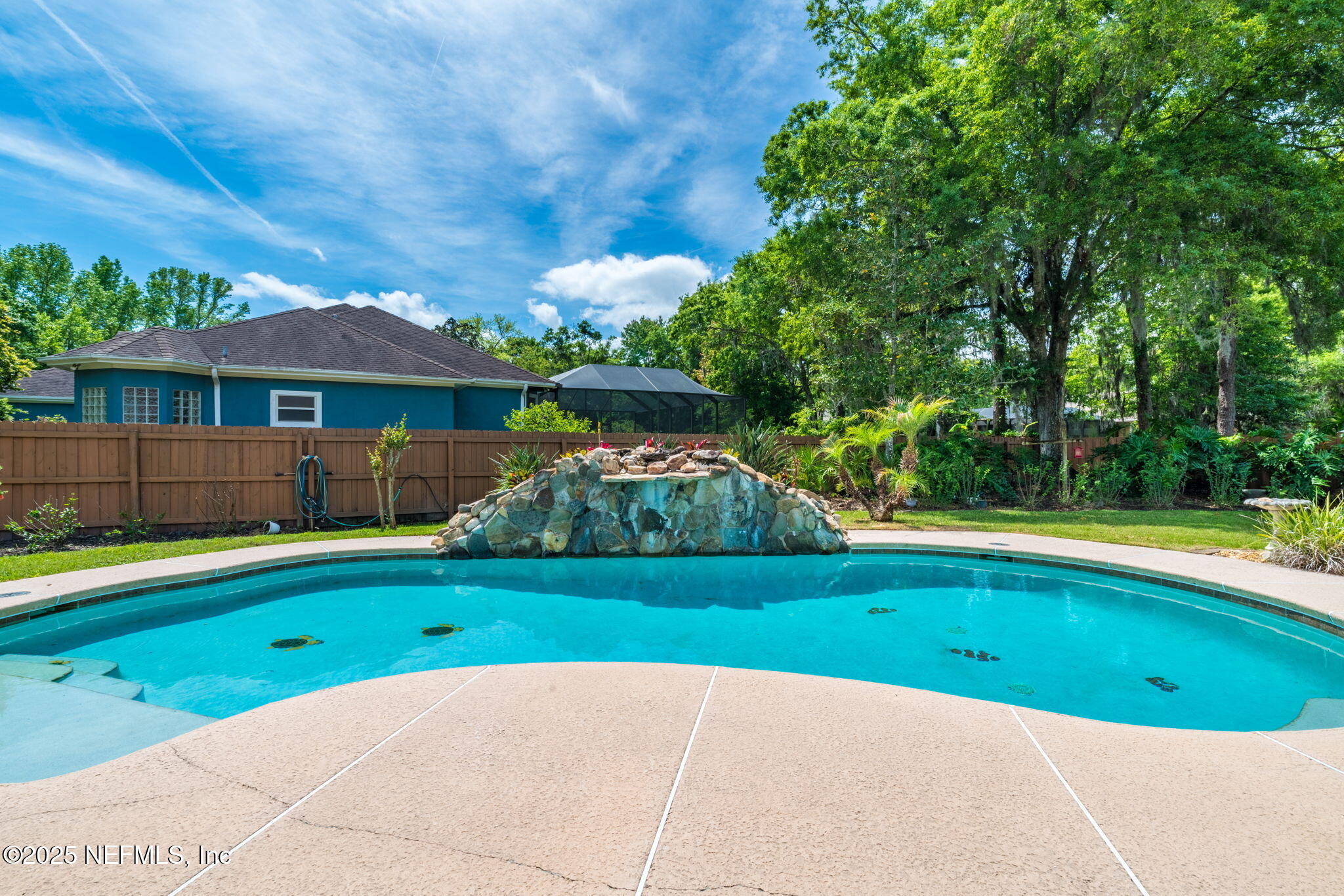 5640 STARLIGHT Lane