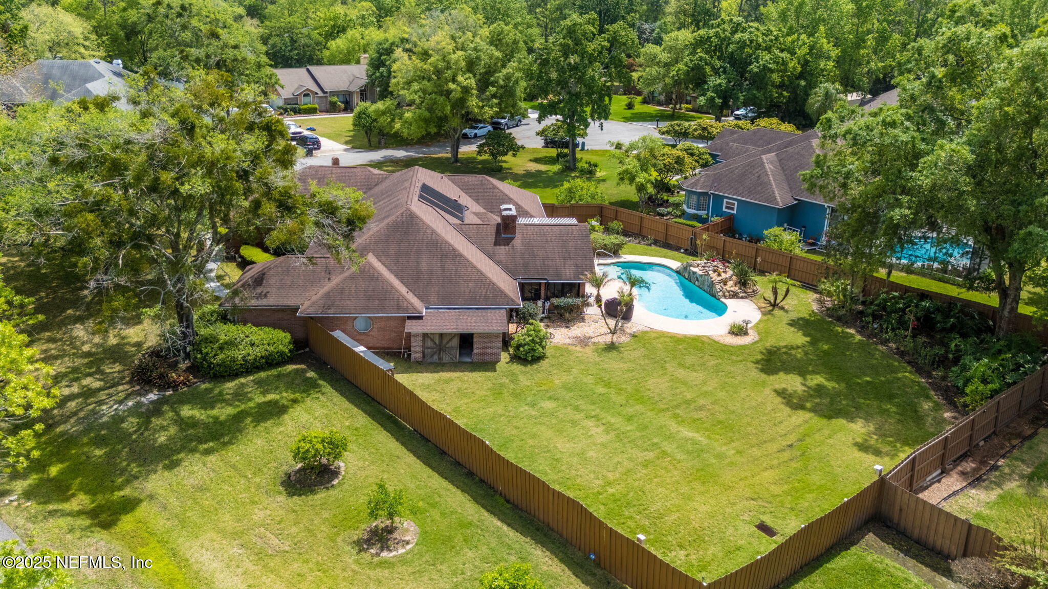 5640 STARLIGHT Lane