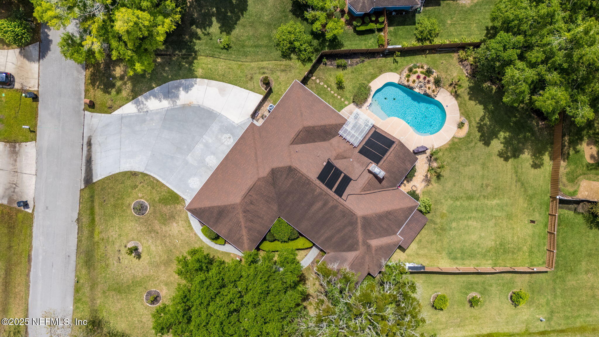 5640 STARLIGHT Lane