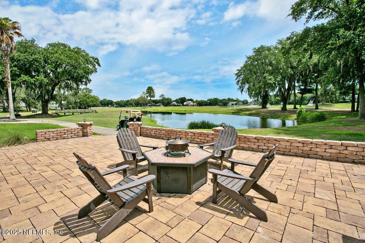 1611 NOTTINGHAM KNOLL Drive