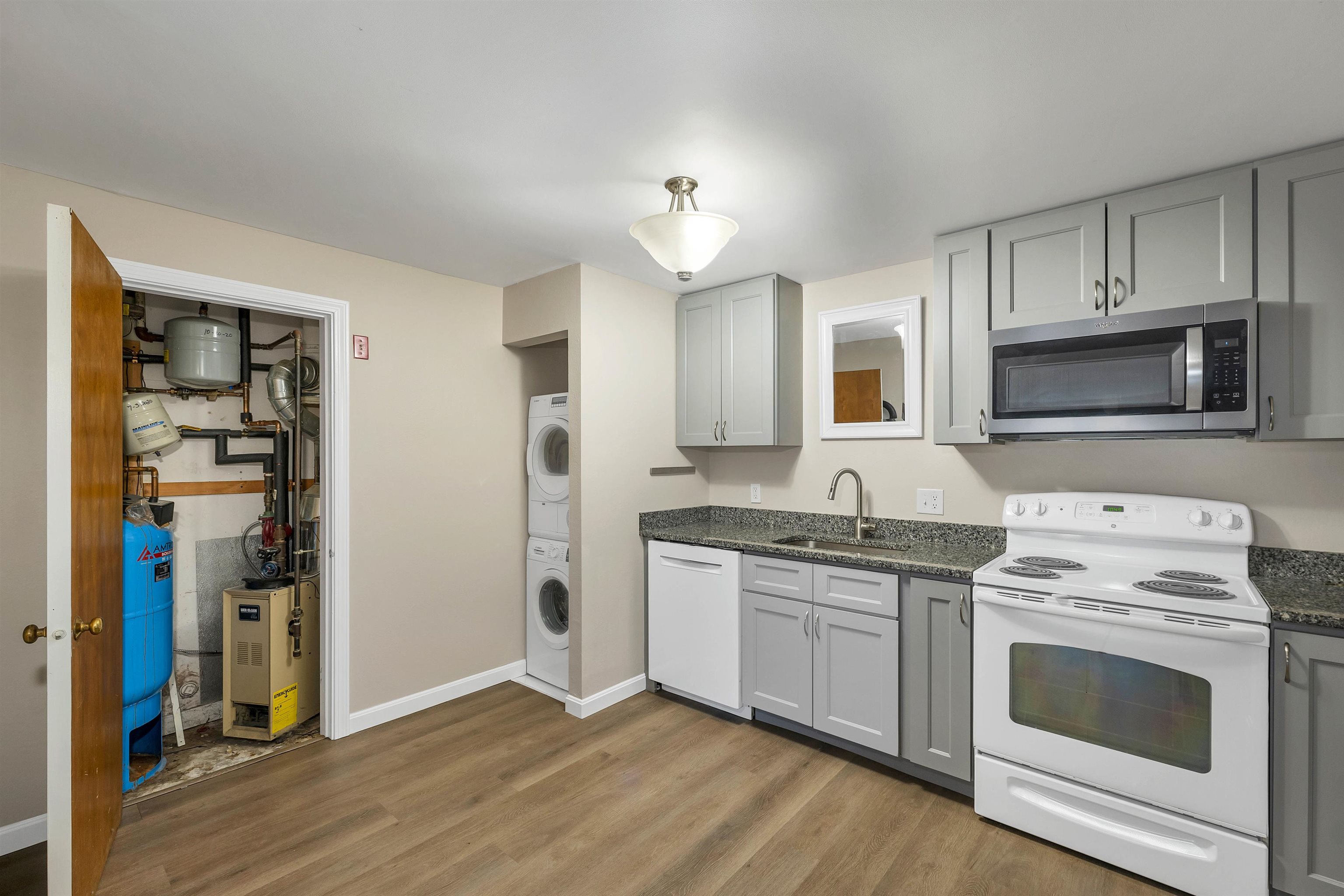 37 Alice Drive Unit: 73