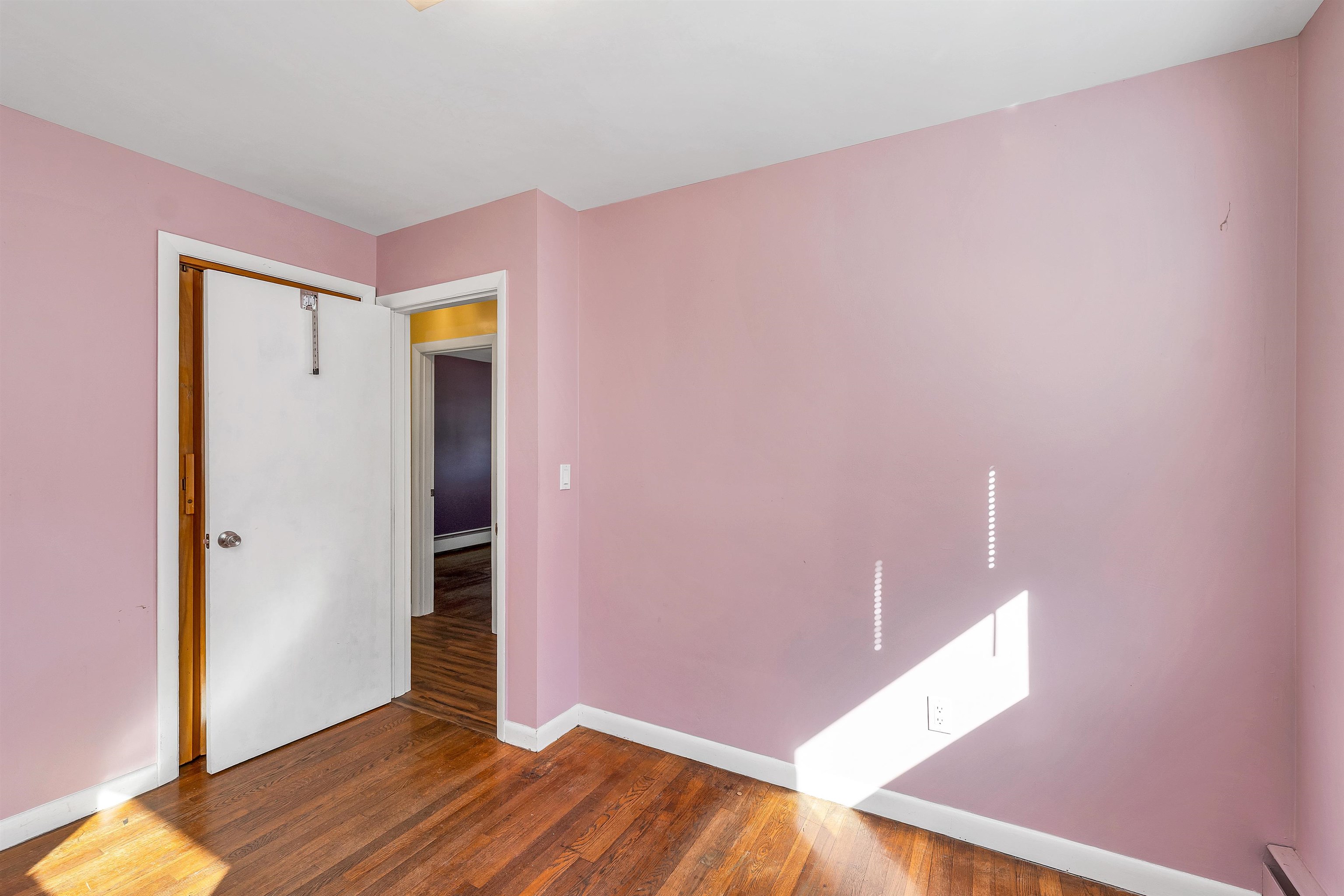 66 Broadway Avenue