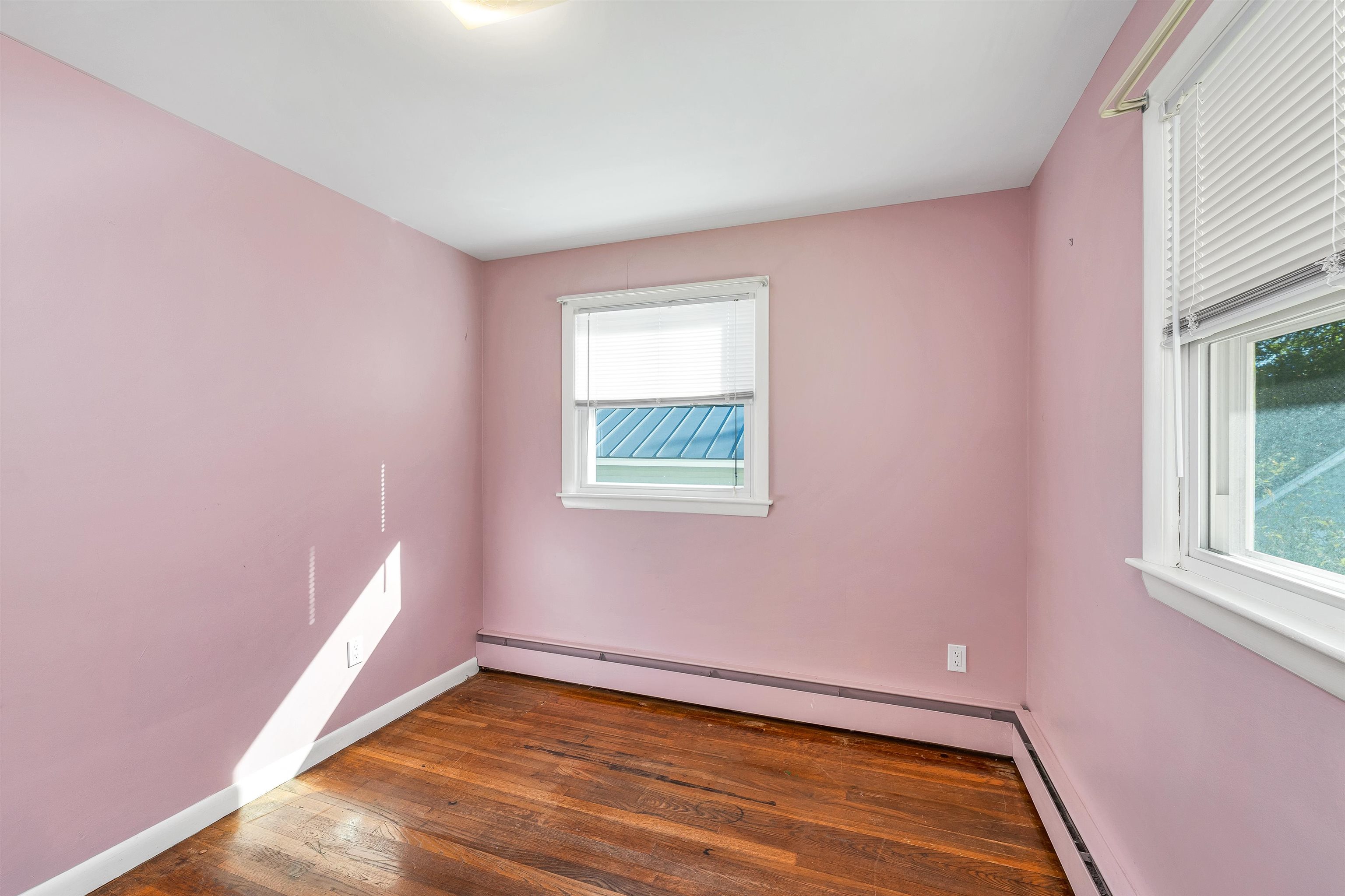 66 Broadway Avenue