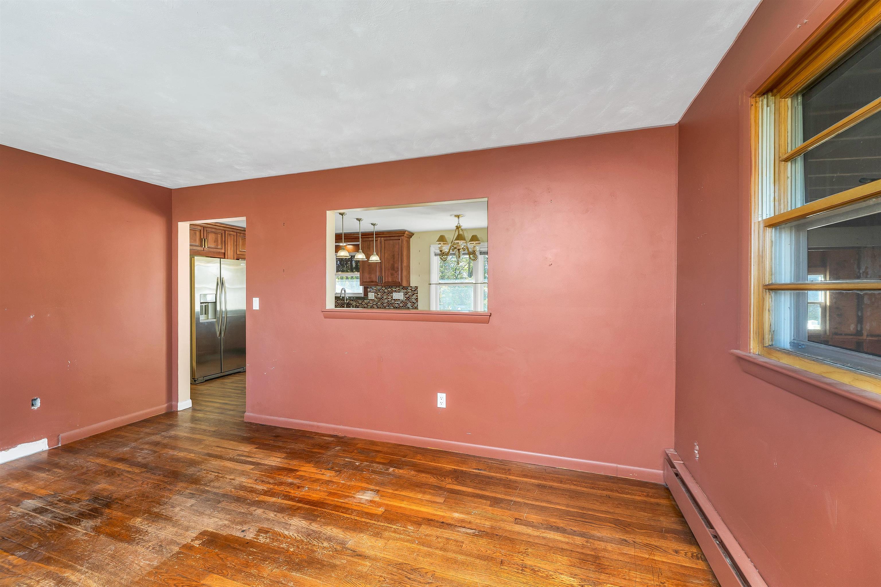 66 Broadway Avenue