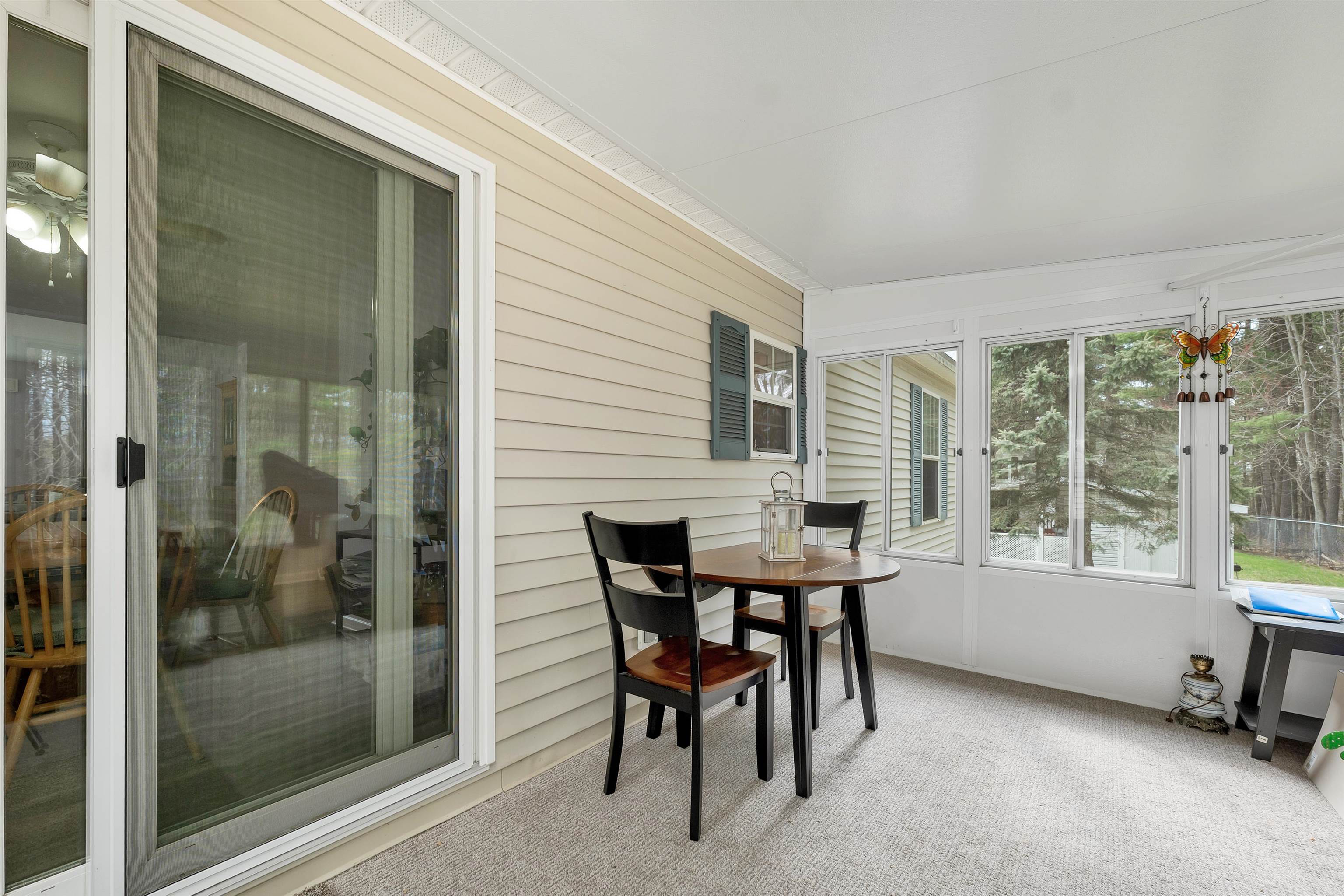 6 Centerwood Drive
