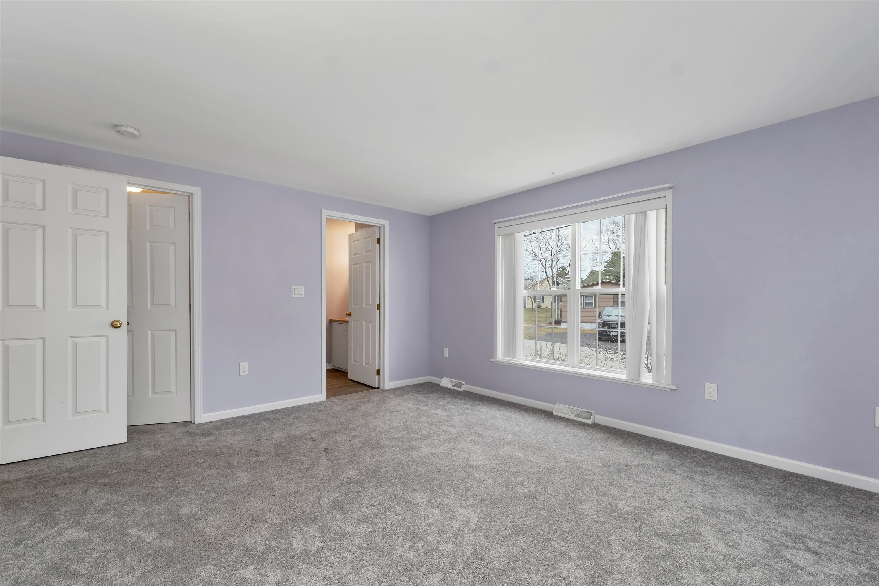 6 Centerwood Drive