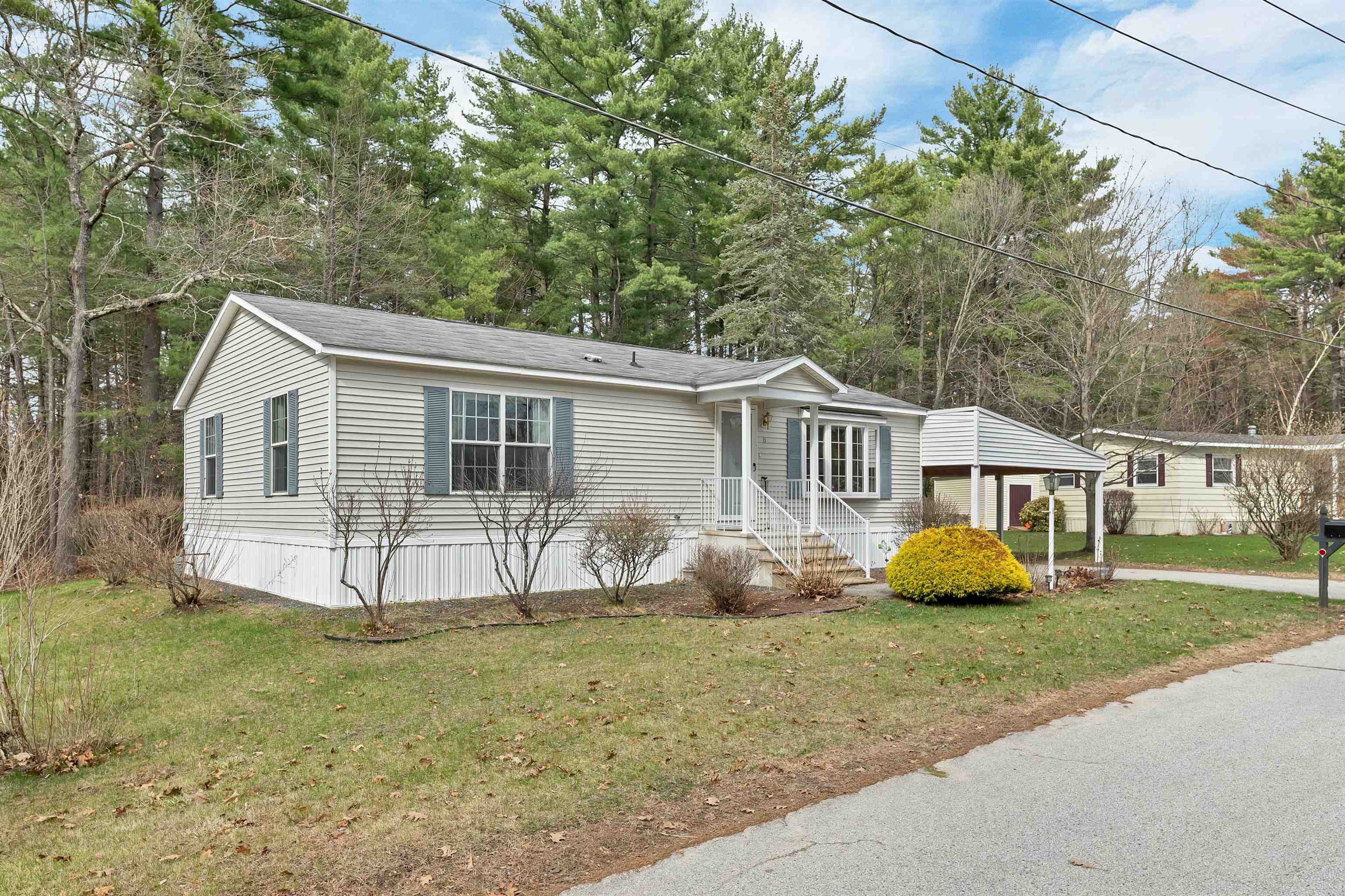6 Centerwood Drive