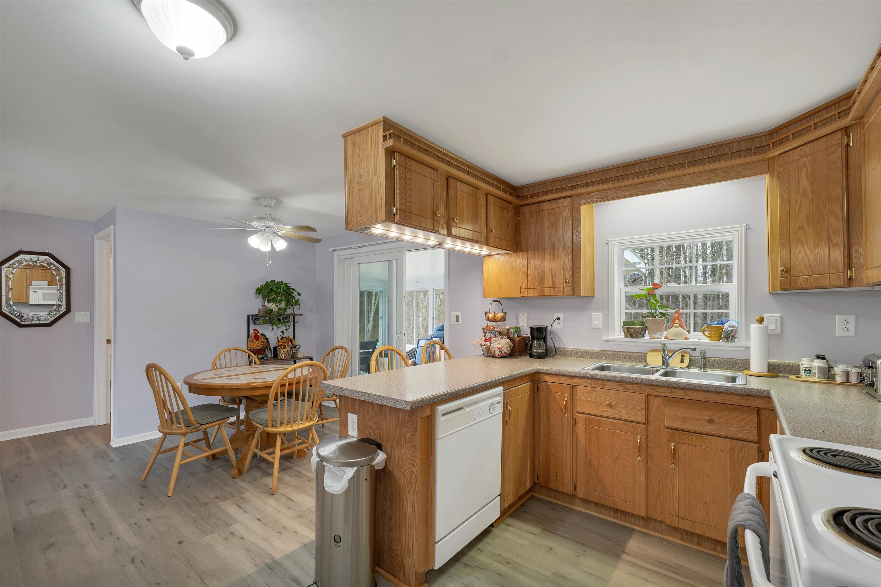 6 Centerwood Drive
