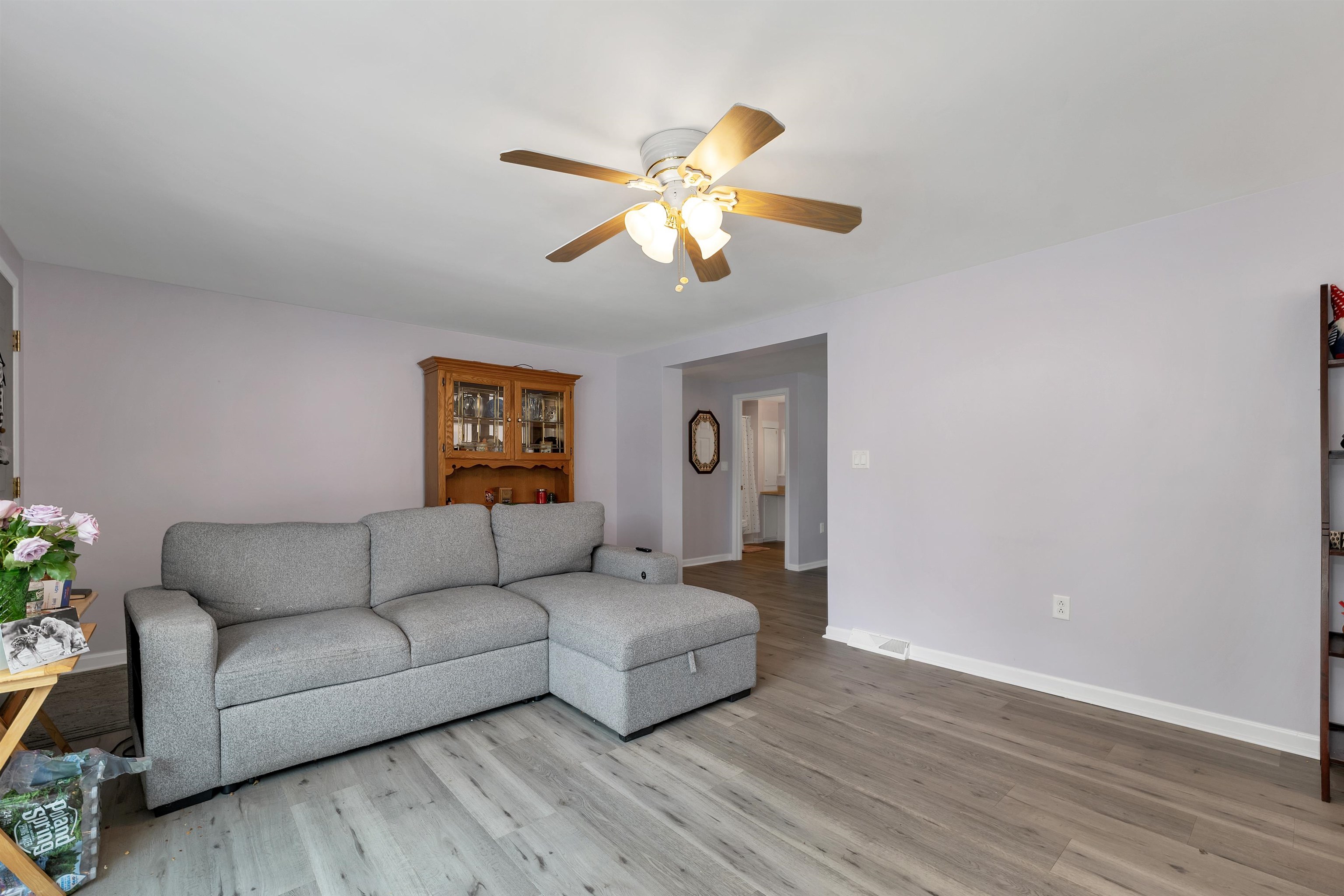 6 Centerwood Drive