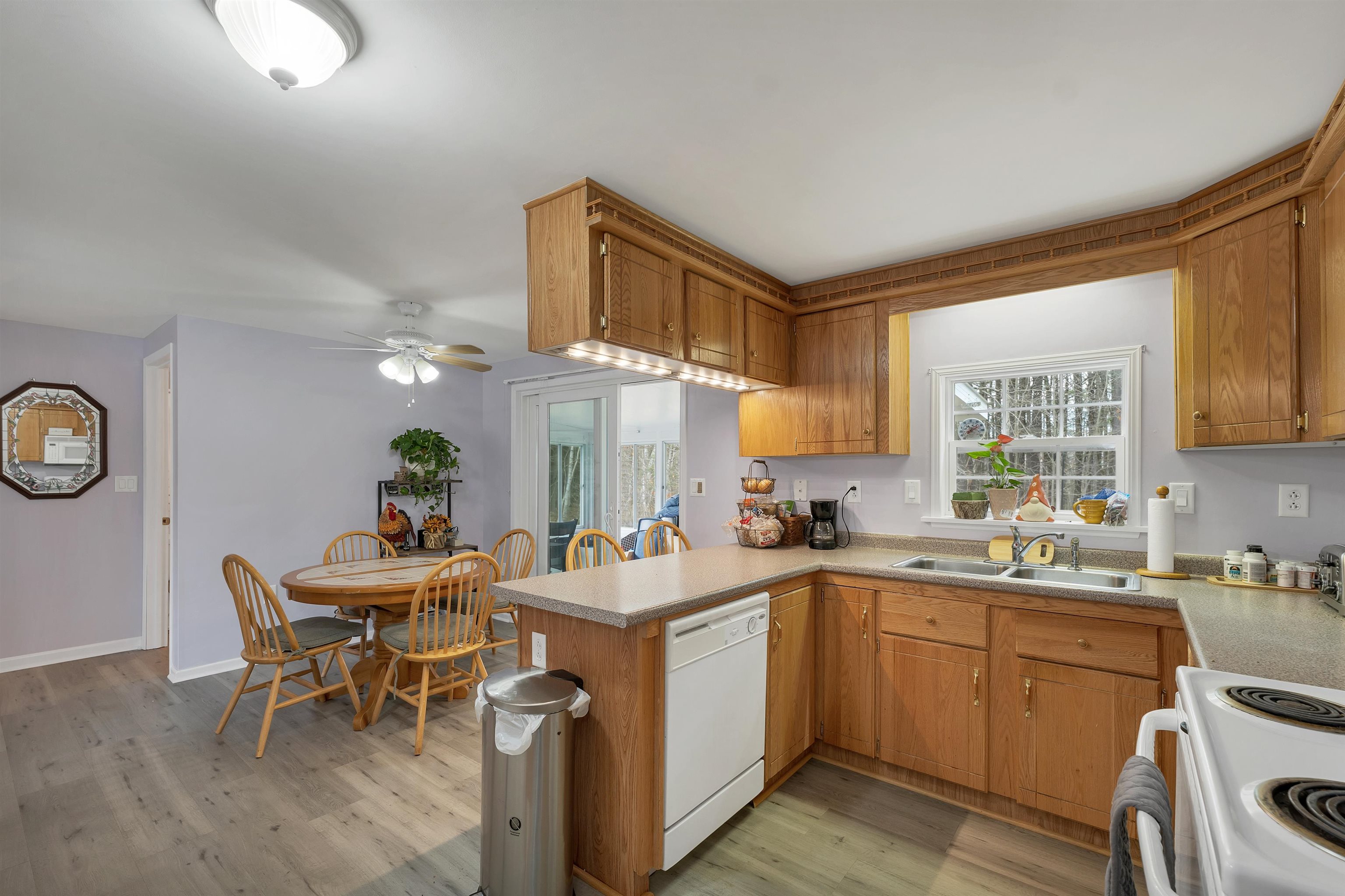 6 Centerwood Drive
