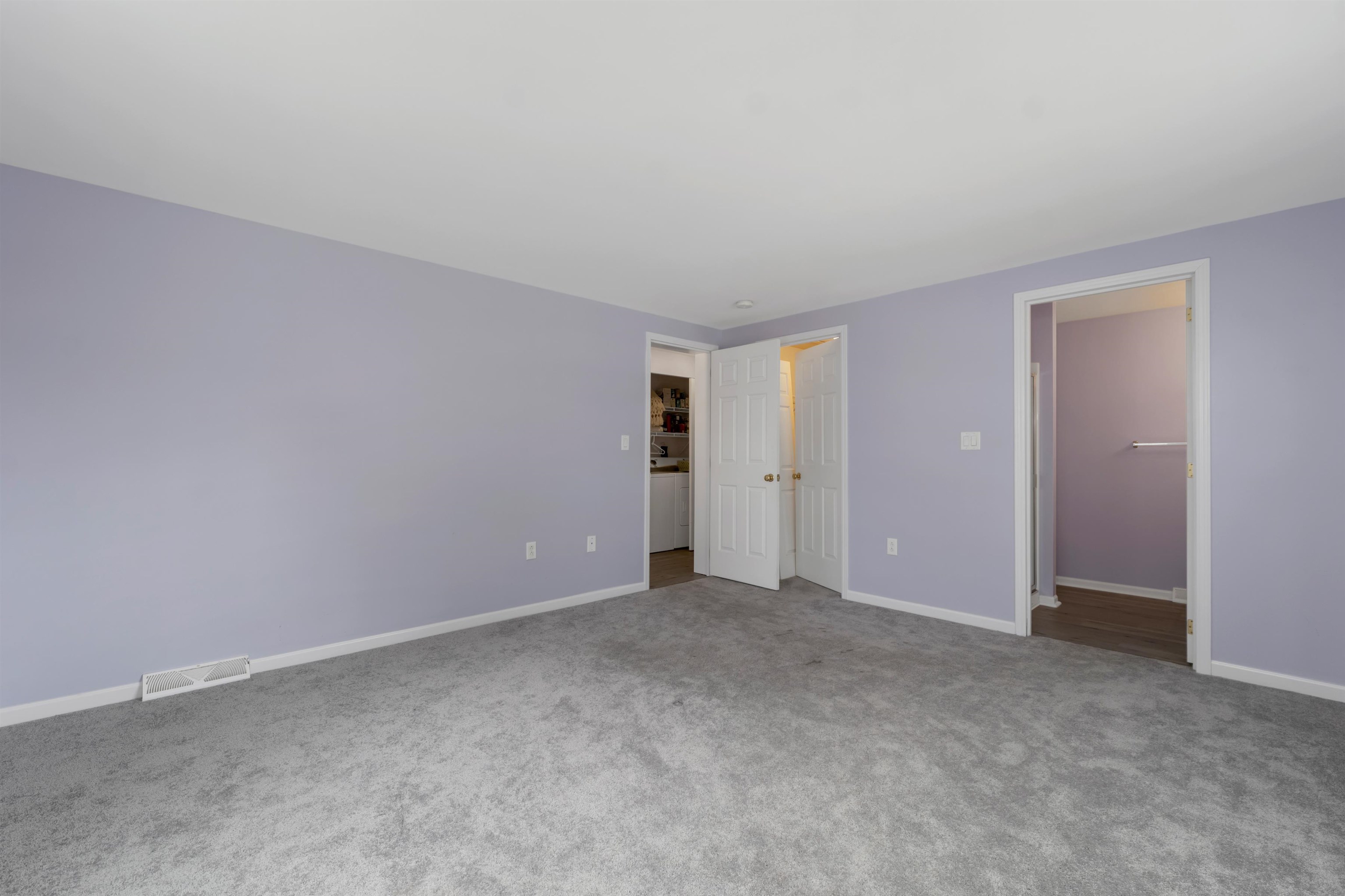 6 Centerwood Drive