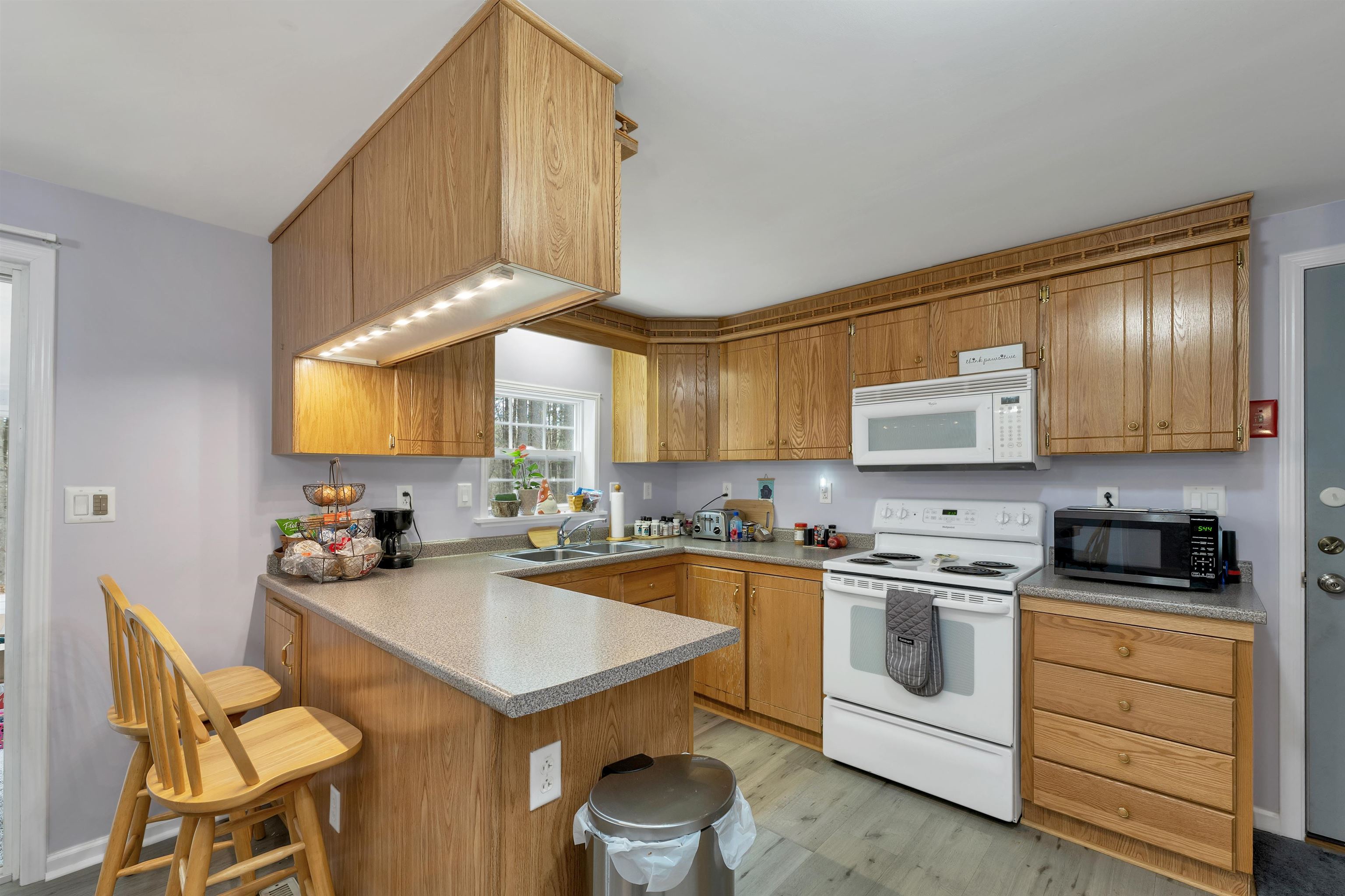 6 Centerwood Drive