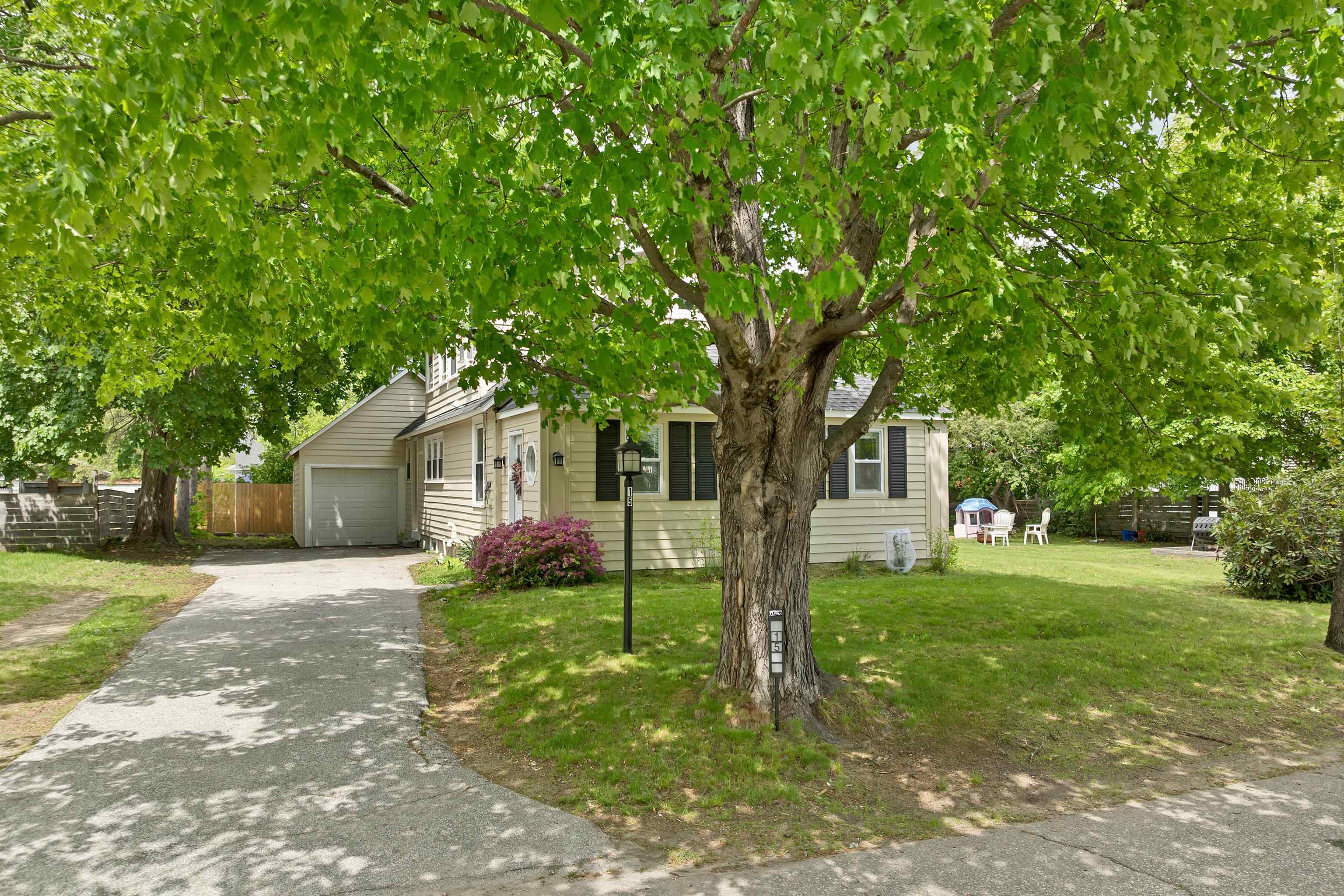 15 Snow Street