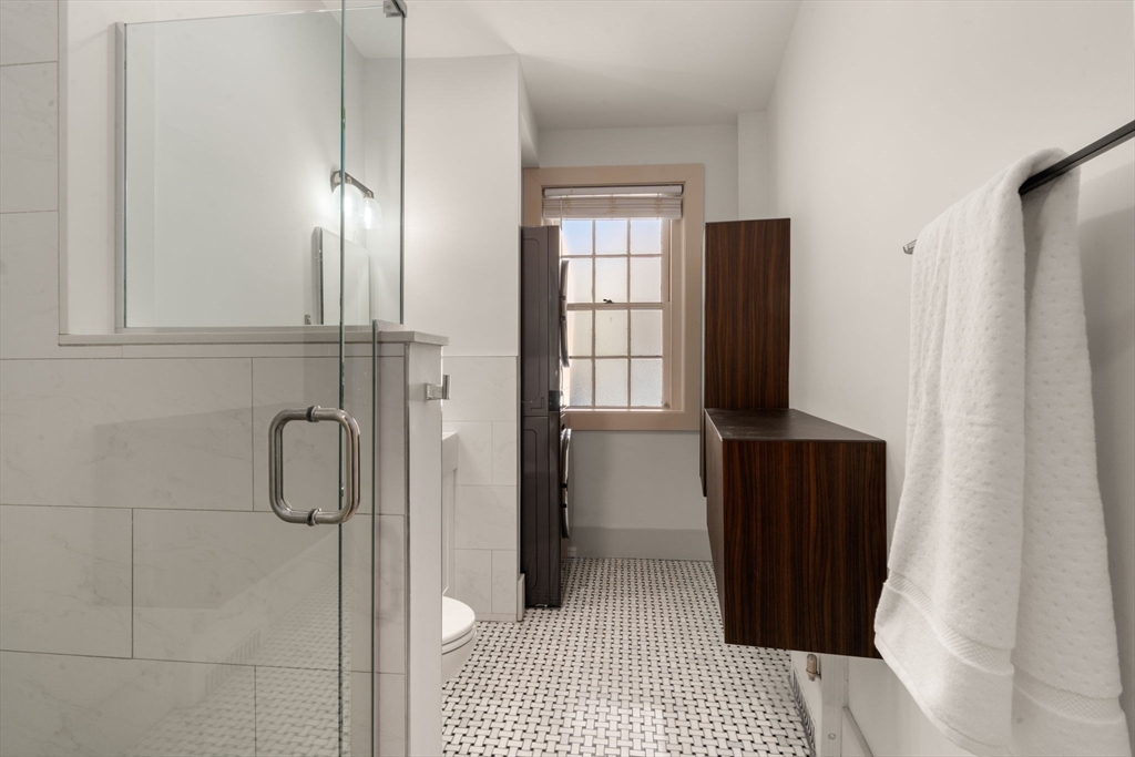 135 Beaconsfield # 2