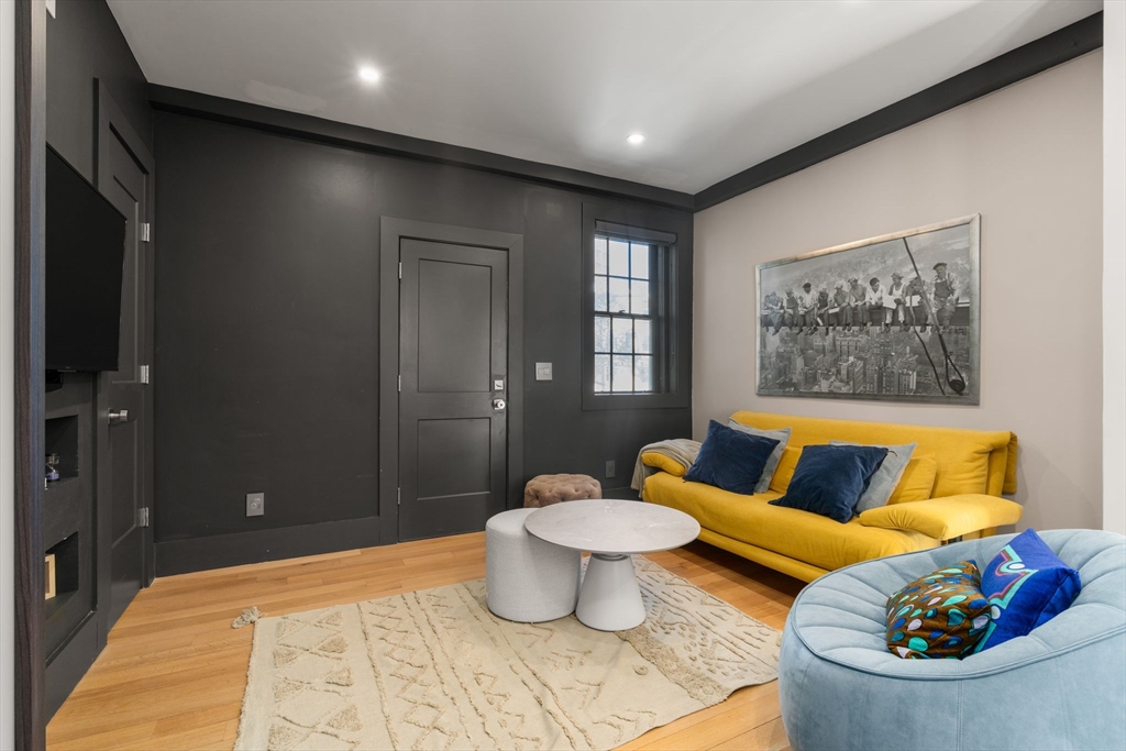 135 Beaconsfield # 2