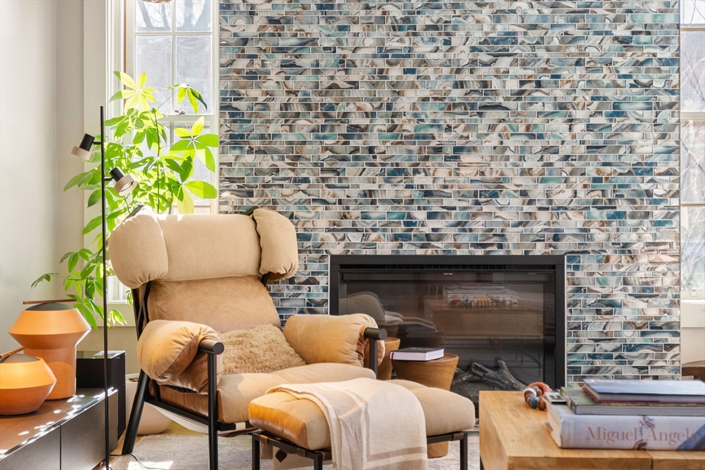 135 Beaconsfield # 2