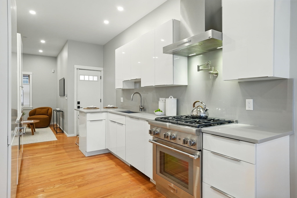 310 Broadway # 310