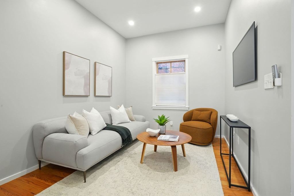 310 Broadway # 310
