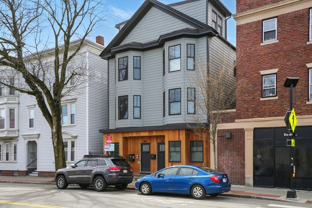310 Broadway # 310