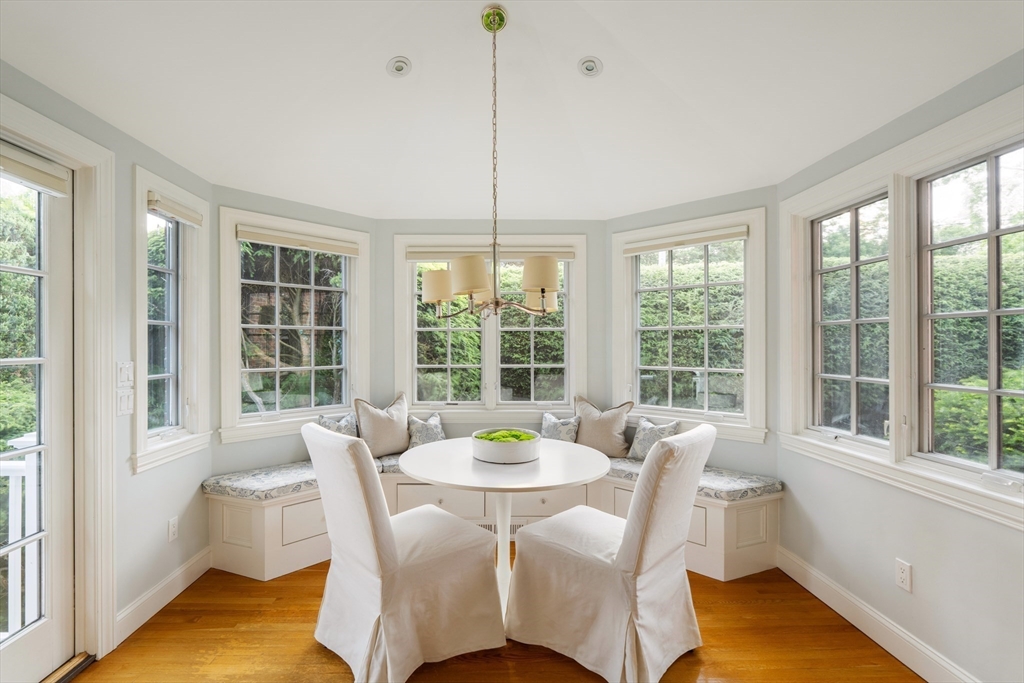 16 Lancaster Rd