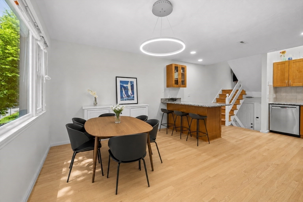 48 Regent Circle # 48