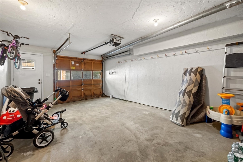 48 Regent Circle # 48