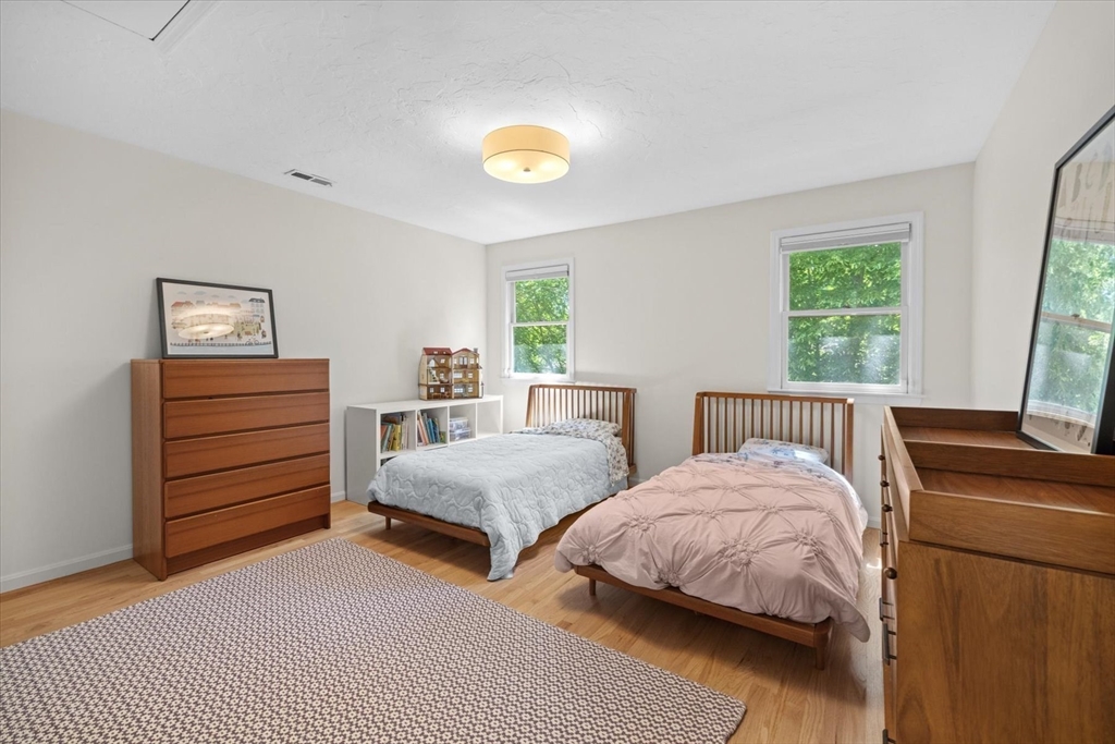 48 Regent Circle # 48