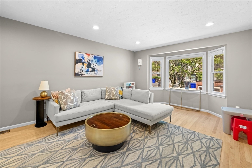 48 Regent Circle # 48