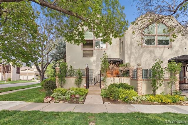 498 Columbine Street Unit: 9
