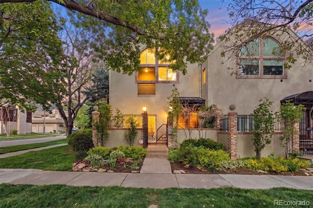 498 Columbine Street Unit: 9
