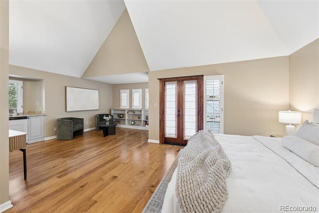 498 Columbine Street Unit: 9