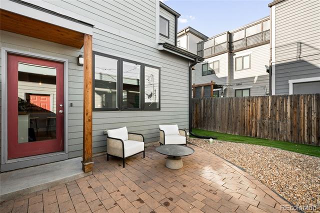 2438 Ames Street