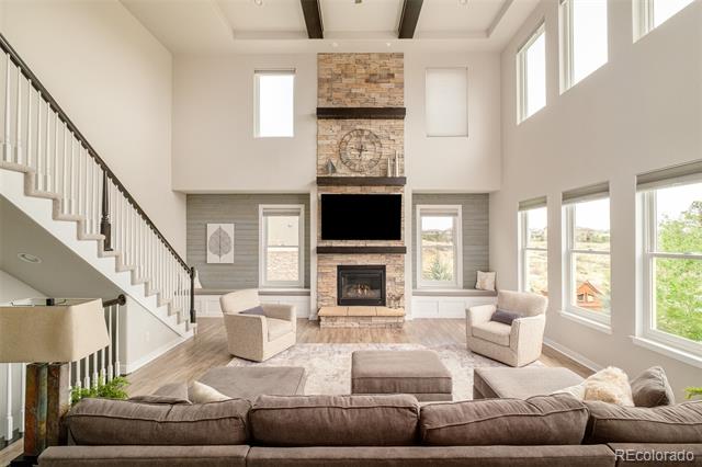 11601 Pine Canyon Drive