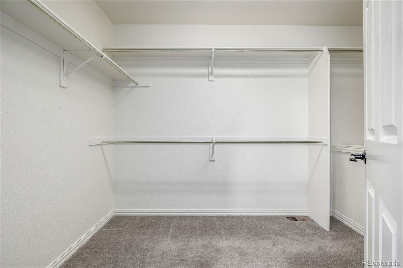 1011 S Valentia Street Unit: 30