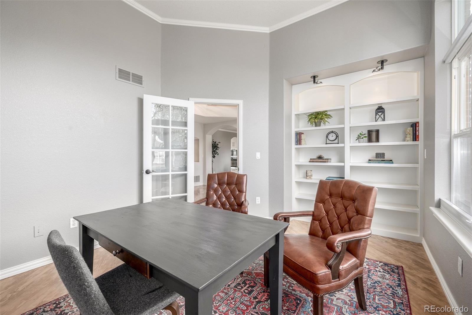 1011 S Valentia Street Unit: 30