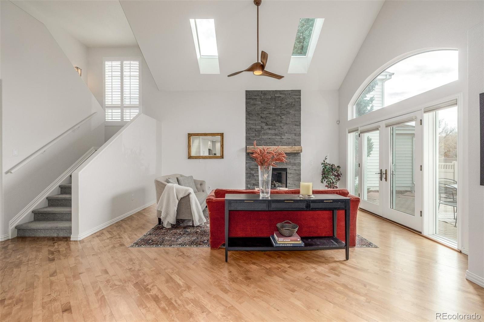 1011 S Valentia Street Unit: 30