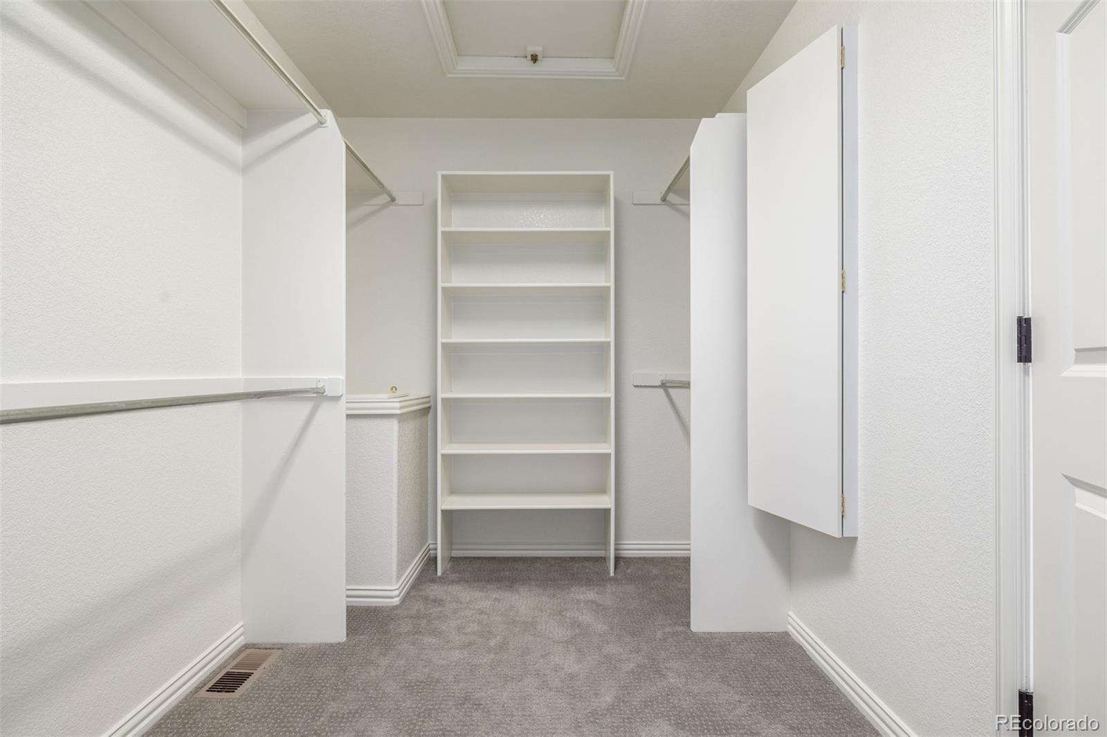 1011 S Valentia Street Unit: 30