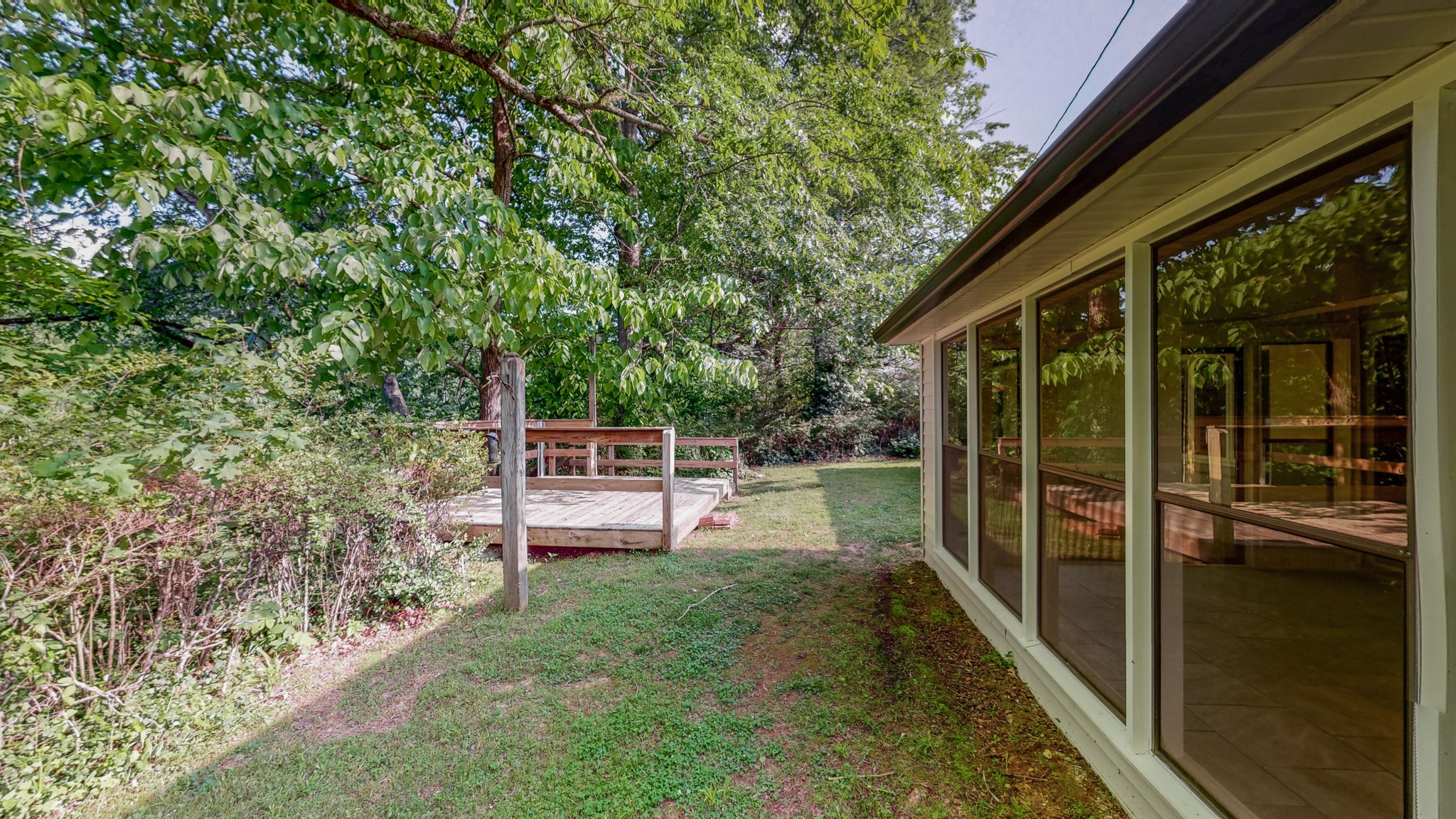 611 Kingree Rd