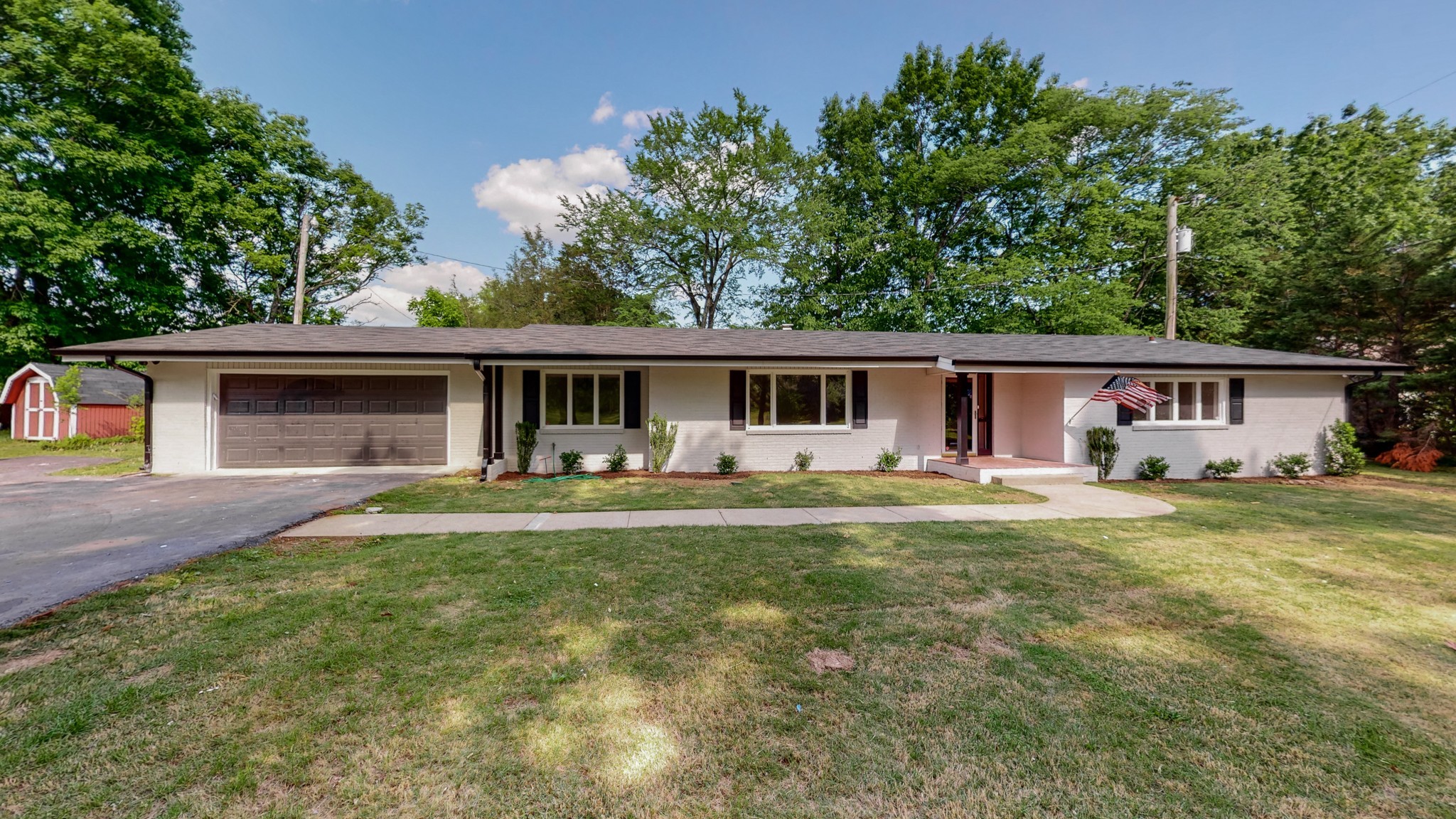 611 Kingree Rd