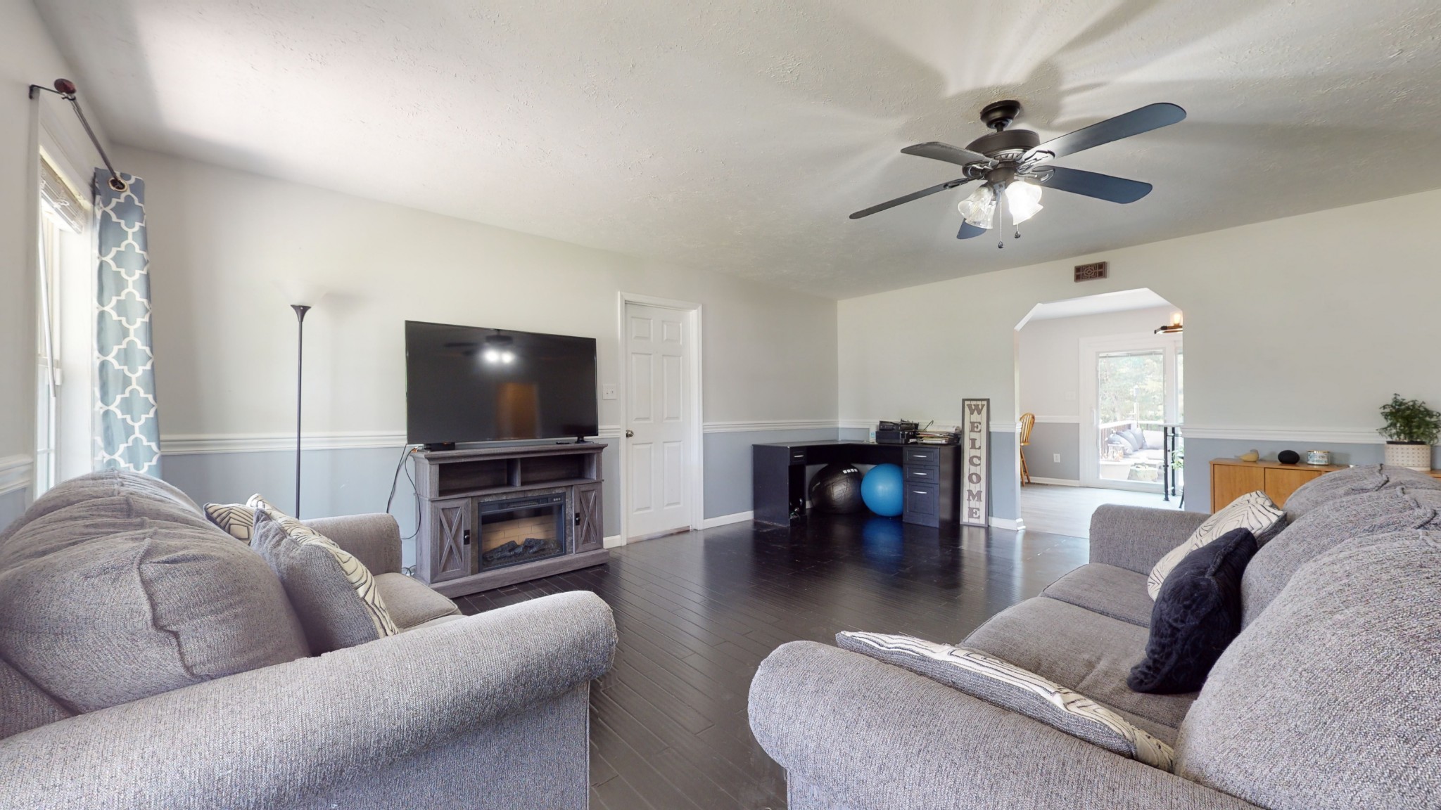 101 Edgeview Dr