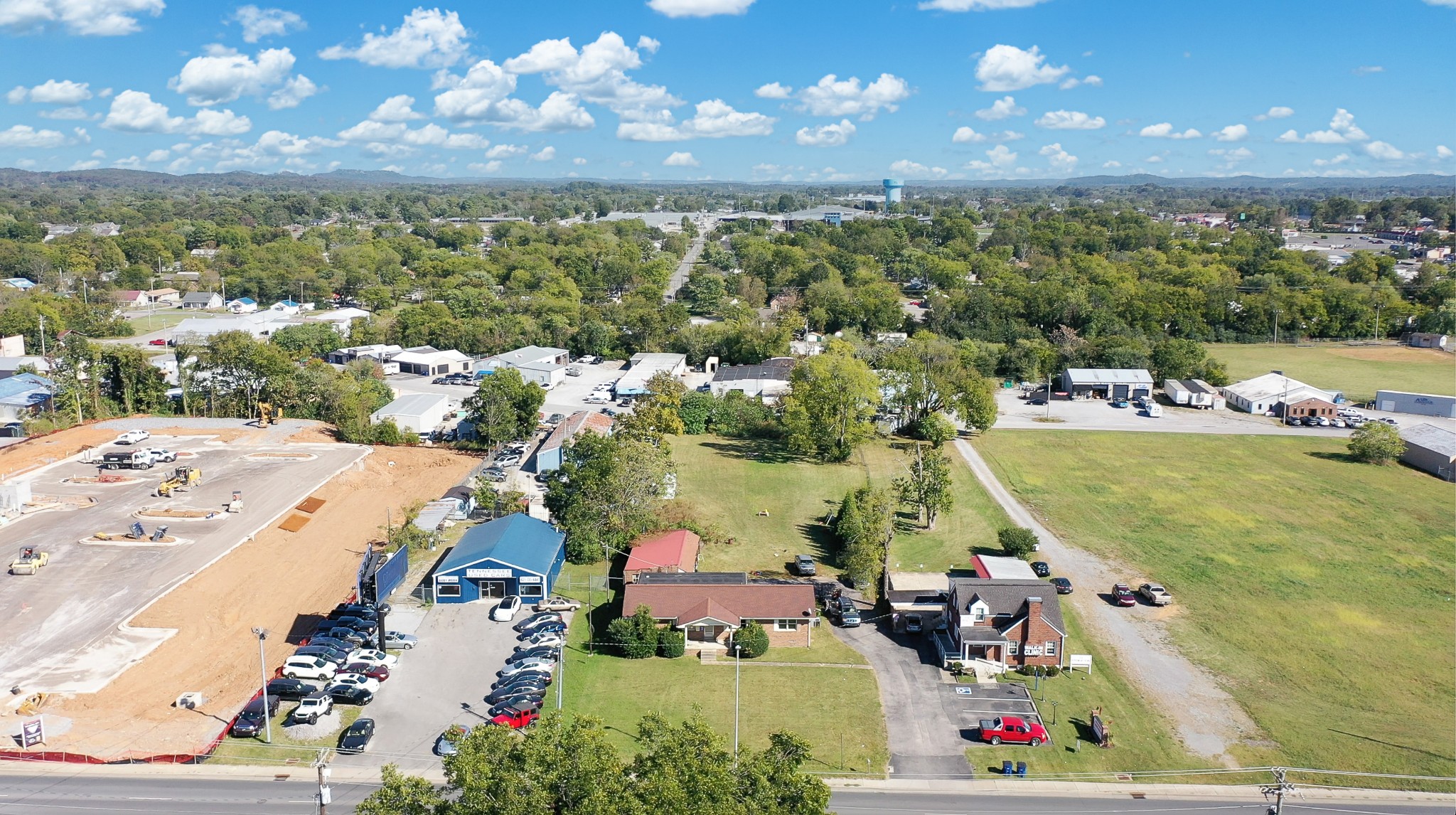 744 N Main St